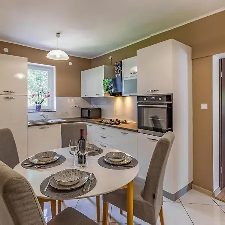 Centar I Tatil Evi Pula