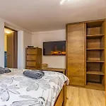 Centar I Hébergement de vacances *